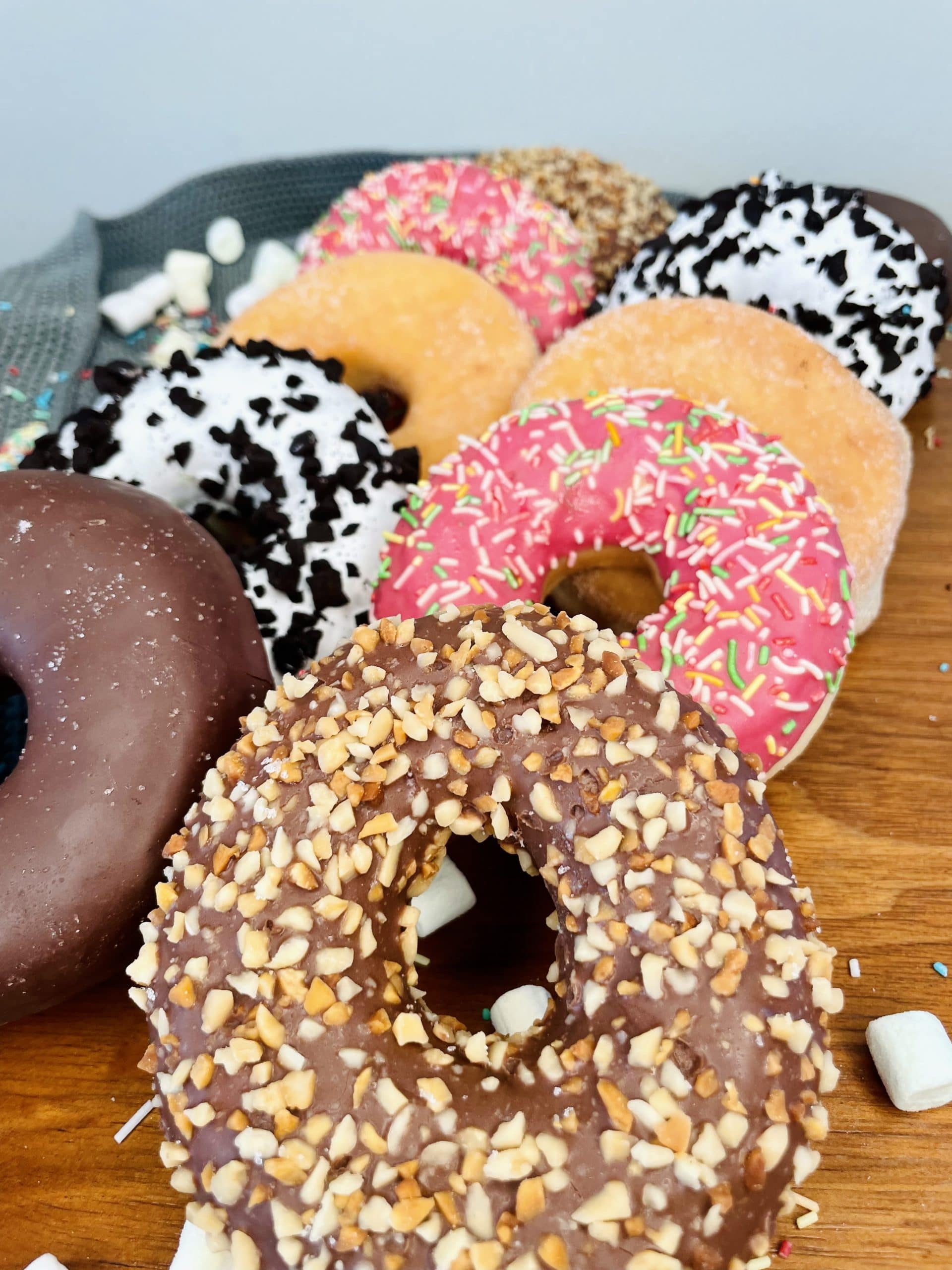 Unsere Bunte Donut Auswahl Borggr fe Ihre Genussb ckerei Unsere Bunte Donut Auswahl Borggr Fe Ihre Genussb Ckerei